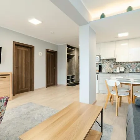 Апартаменты Triventi 2 Sypialnie, Garaz, Blisko Tropikana I Wyciag Na Kope